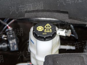 1xbet体育新车保养有哪些常识新车保养常识介绍(图1)