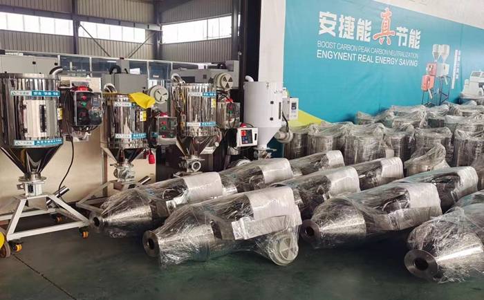 塑料干燥机在注塑汽车配件中的1xbet体育作用是什么？(图3)