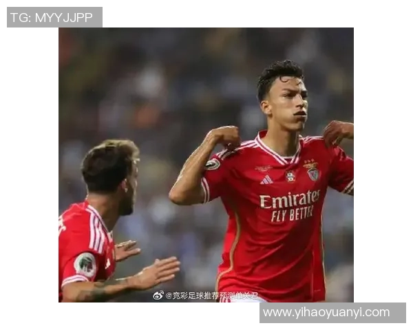 本菲卡与里昂国冠杯激战正酣谁将晋级下一轮较量